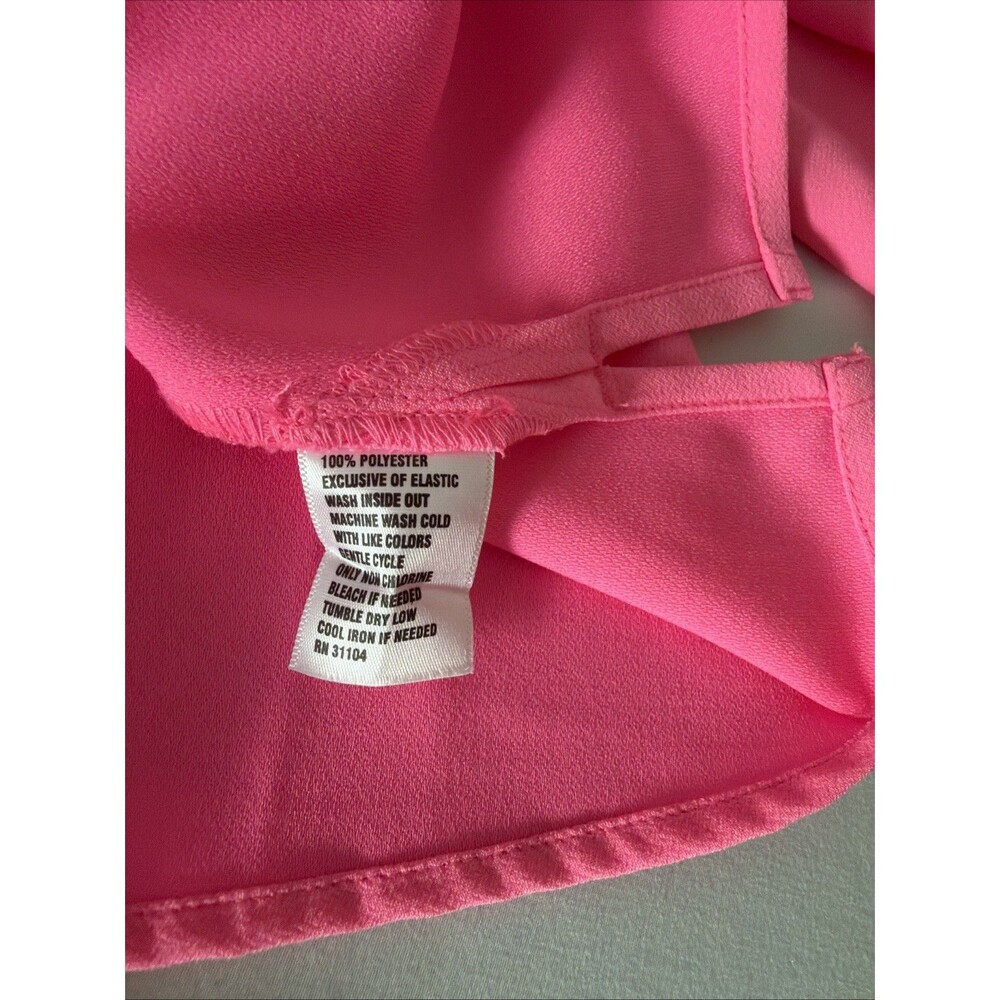 Crown & Ivy Off On Shoulder Shirt Top Womens Sz XL Neon Pink Smocked Stretch EUC - Picture 5 of 11